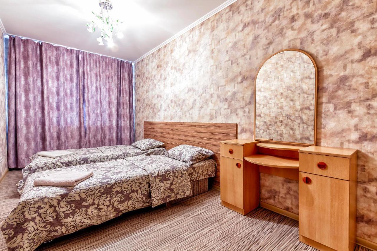411 Lighthouse Apartments Arbat - Traveler'S Choice Almati Kültér fotó